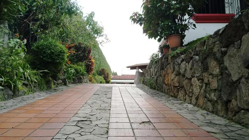 Hotel Álamo Internacional San Salvador Exterior foto