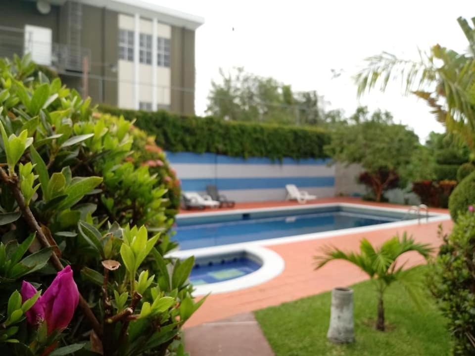 Hotel Álamo Internacional San Salvador Exterior foto